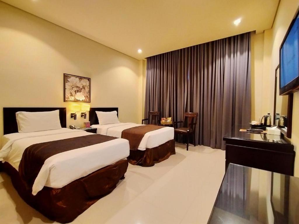 Narita Classic Hotel Сурабая Екстер'єр фото