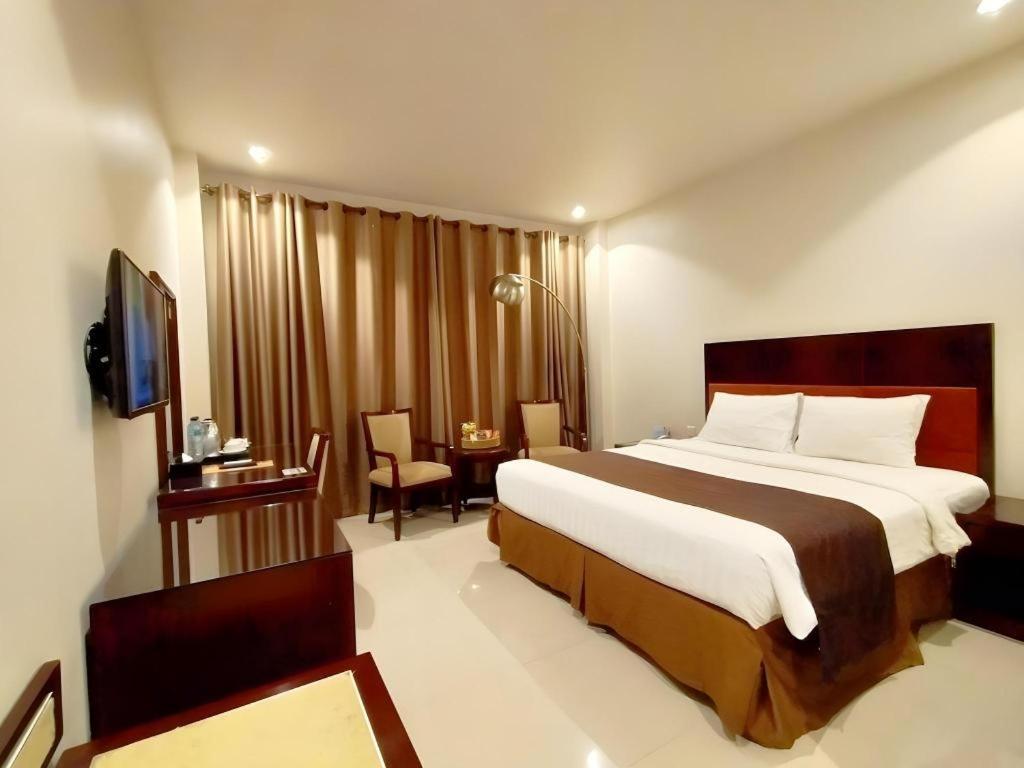Narita Classic Hotel Сурабая Екстер'єр фото